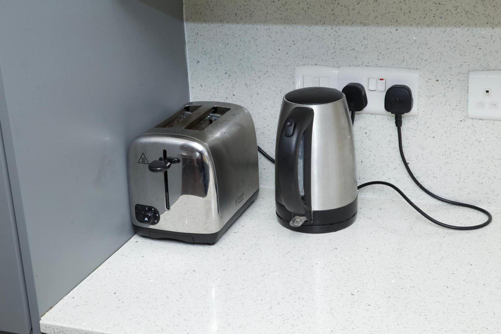 Spacious Modern 2 Bed Flat In City Centre 독서 외부 사진