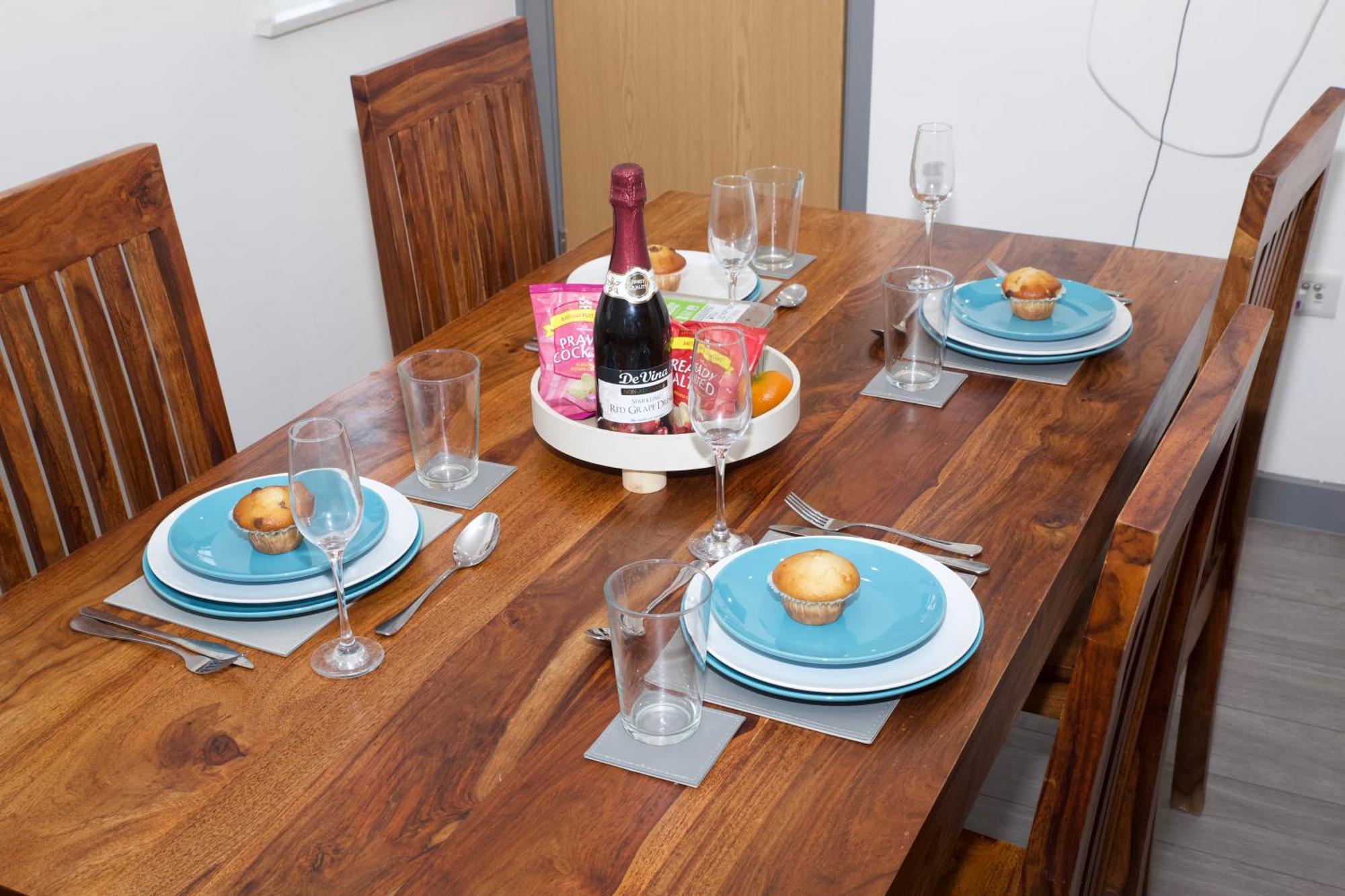 Spacious Modern 2 Bed Flat In City Centre 독서 외부 사진