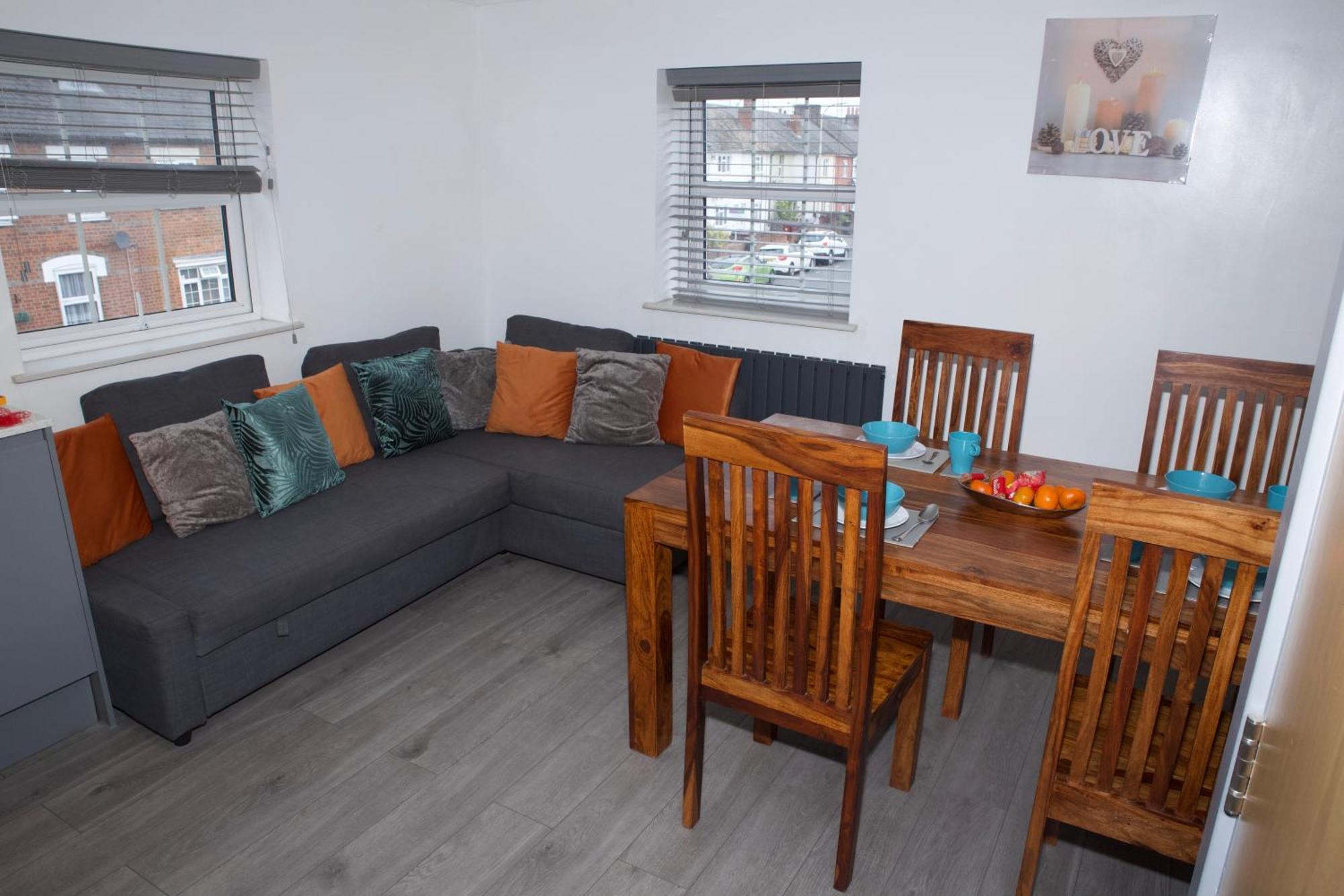 Spacious Modern 2 Bed Flat In City Centre 독서 외부 사진